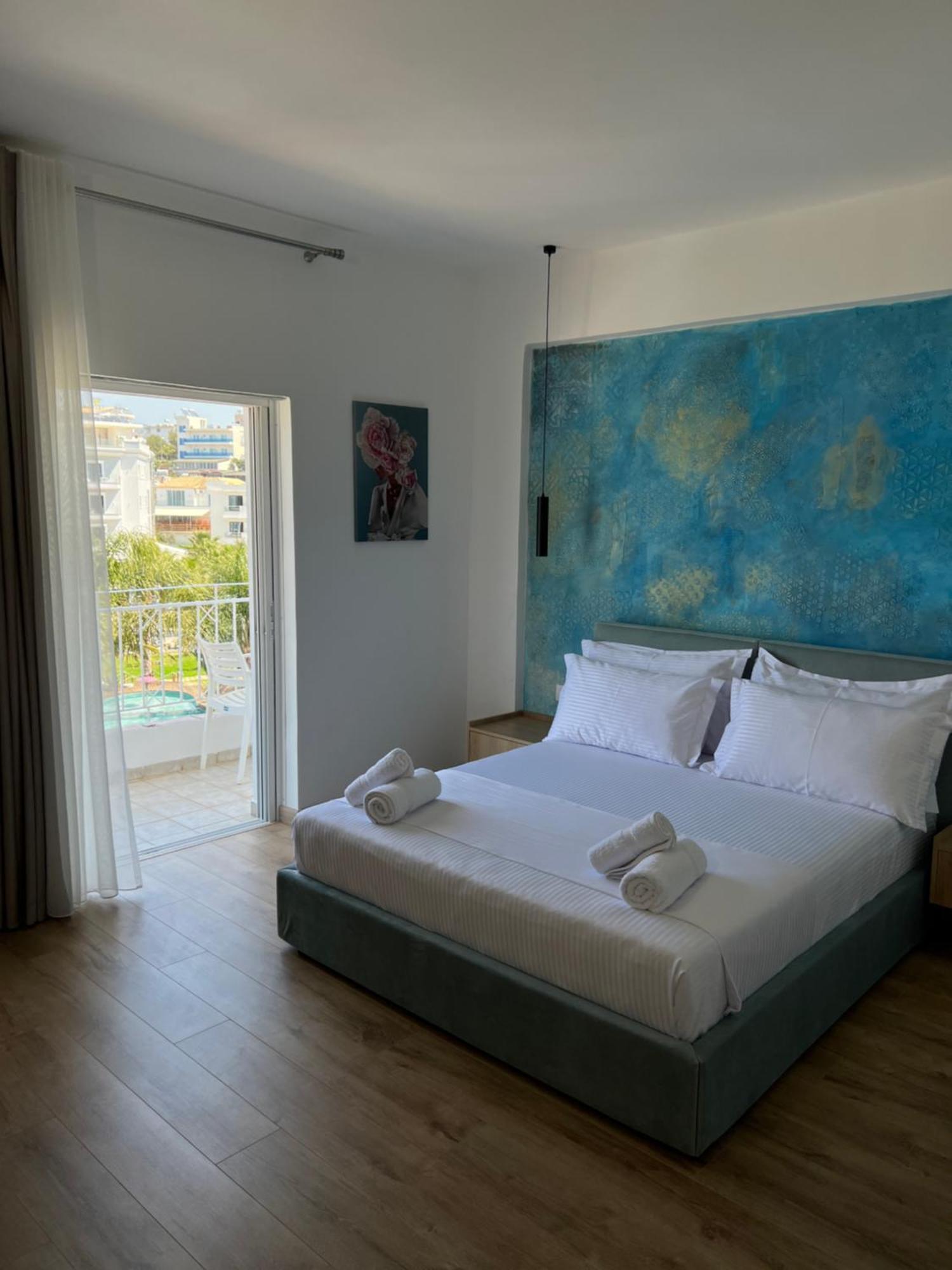 Emar Beachfront Hotel Ksamil Exterior photo
