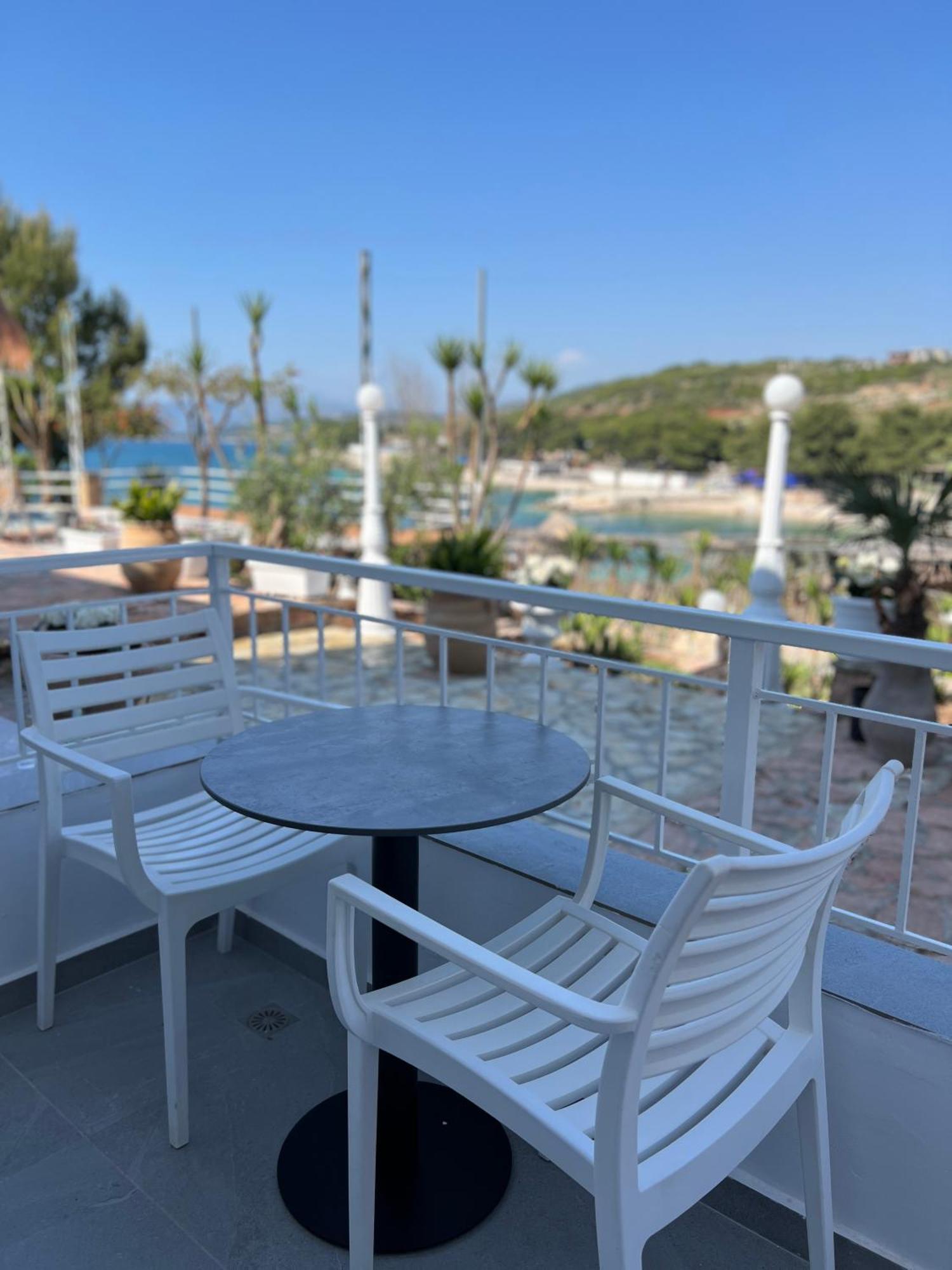 Emar Beachfront Hotel Ksamil Exterior photo
