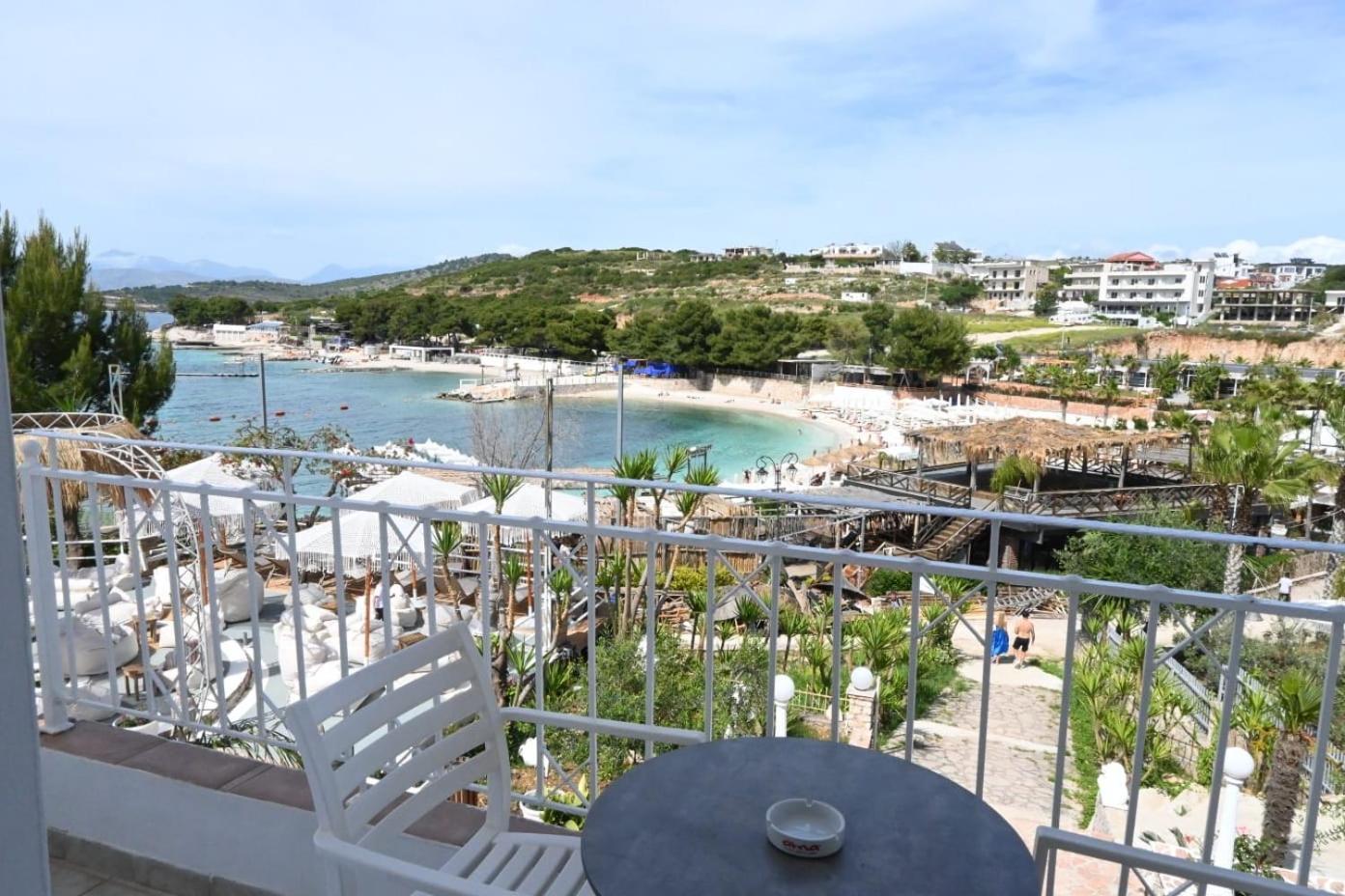 Emar Beachfront Hotel Ksamil Exterior photo