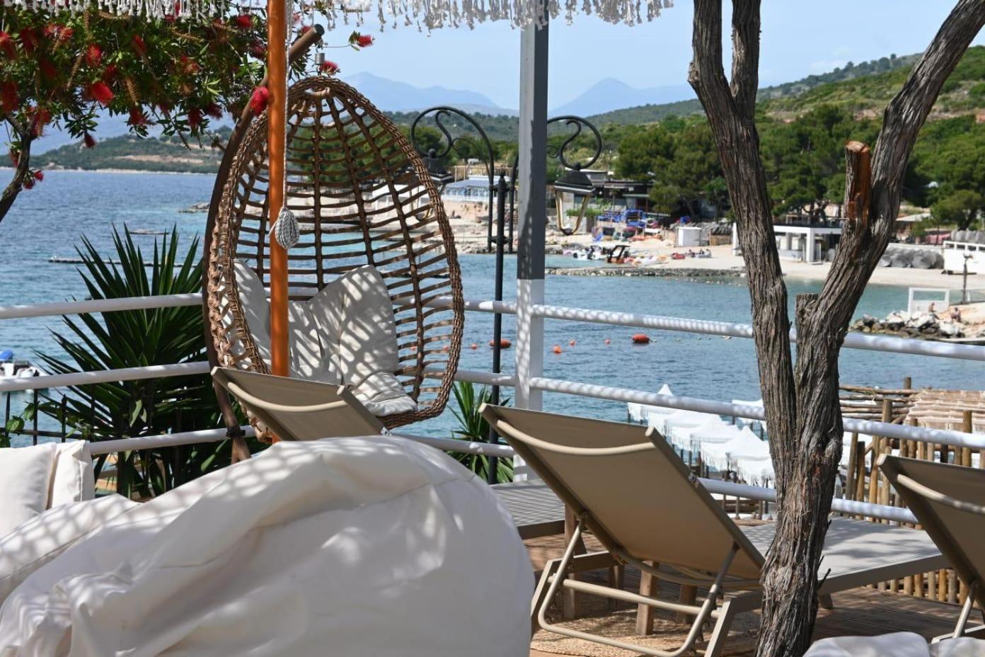 Emar Beachfront Hotel Ksamil Exterior photo